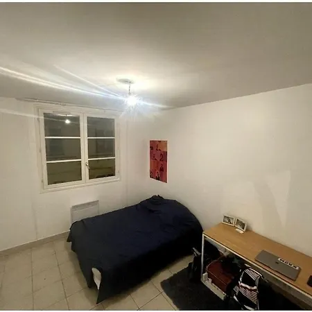 Superbe 11e Apartment